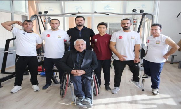 Şanlıurfa Büyükşehir Belediyesi Engelliler Spor Kulübü Bilek Güreşi Takımı, 2026 Türkiye Şampiyonası’nda başarı elde etmek için yoğun bir tempoyla çalışmalarını sürdürüyor.